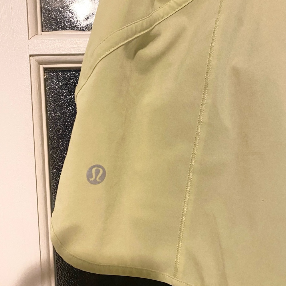 lululemon athletica Green/yellow Athletic Shorts fits size small (size 8) - Picture 2 of 5